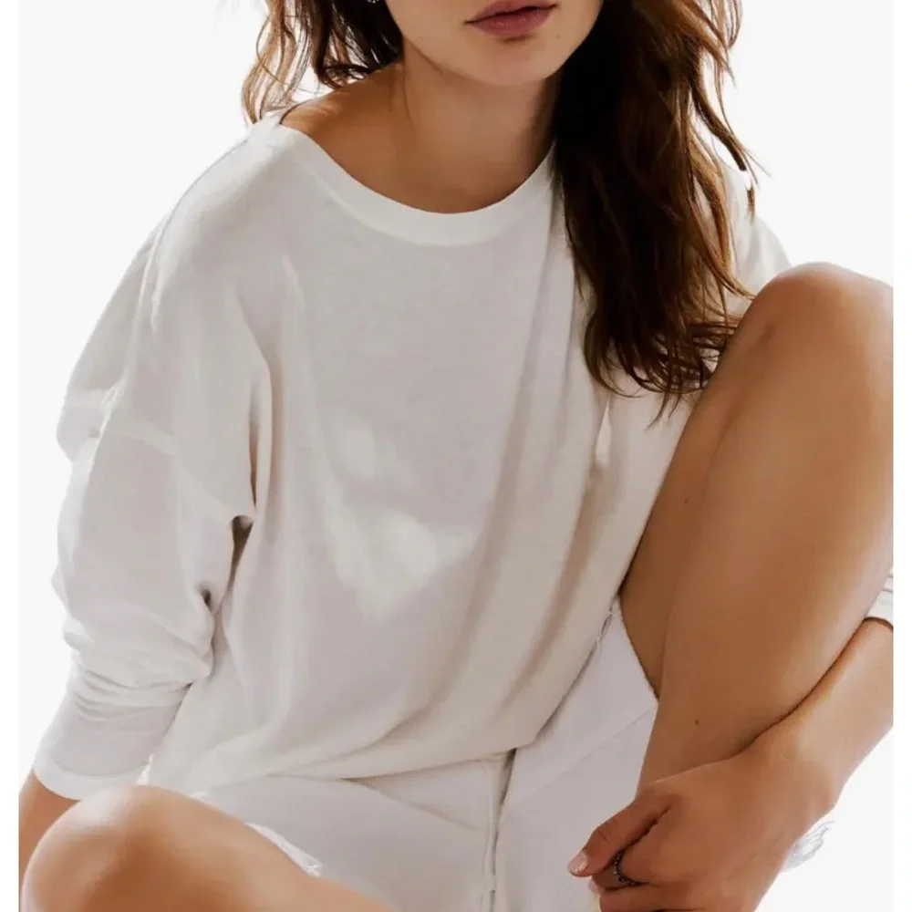 FREE PEOPLE NINA OVERSIZED LONG SLEEVE WHITE TEE SMALL MEDIUM - Picture 2 of 6